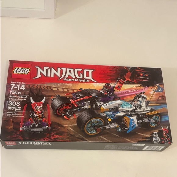 NIB RETIRED LEGO NINJAGO® #70639 Street Race of Snake Jaguar